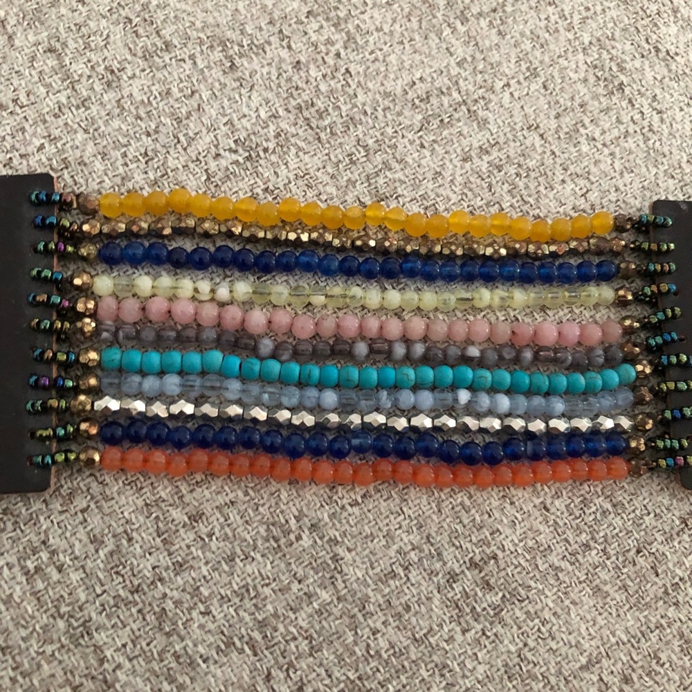 Used Plunder bracelet. Like new - Picture 3 of 5